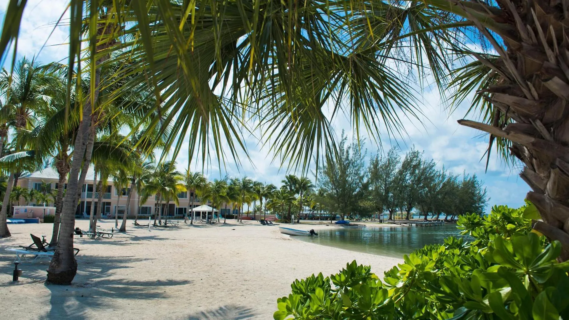 Crystal Kai Condo Driftwood Village Holiday home