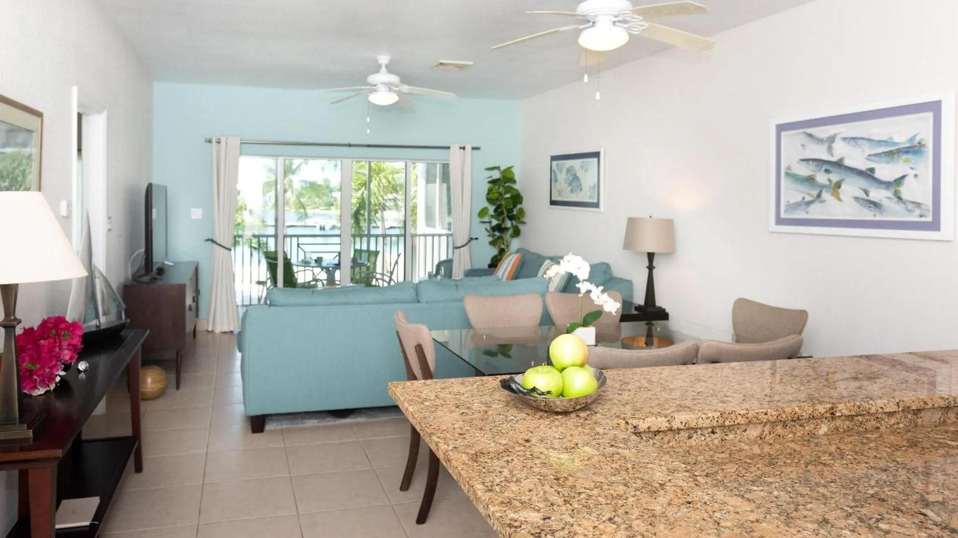 Holiday home Crystal Kai Condo Driftwood Village Cayman Islands