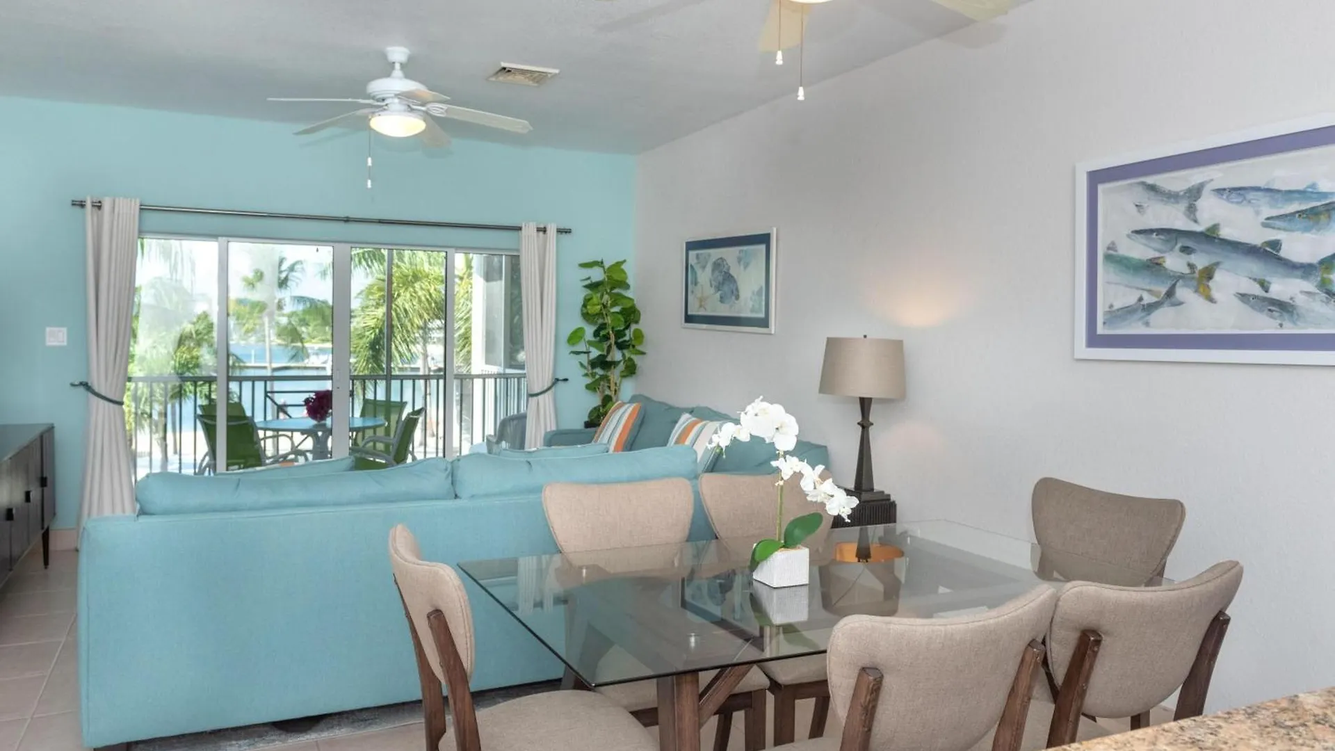 Crystal Kai Condo Driftwood Village 0*,  Cayman-øerne